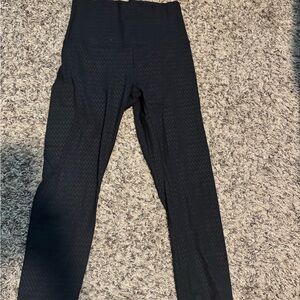 Lululemon Black cropped Textured Leggings